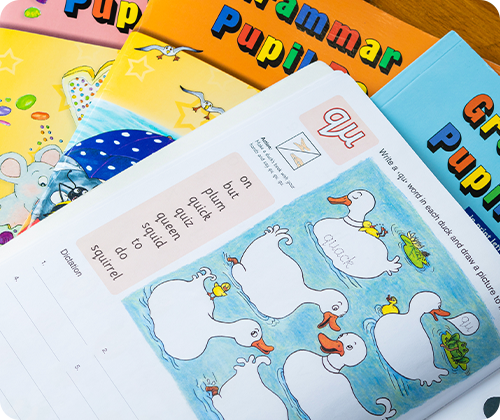 「Grammar Pupil Book」を使用した文法の学習